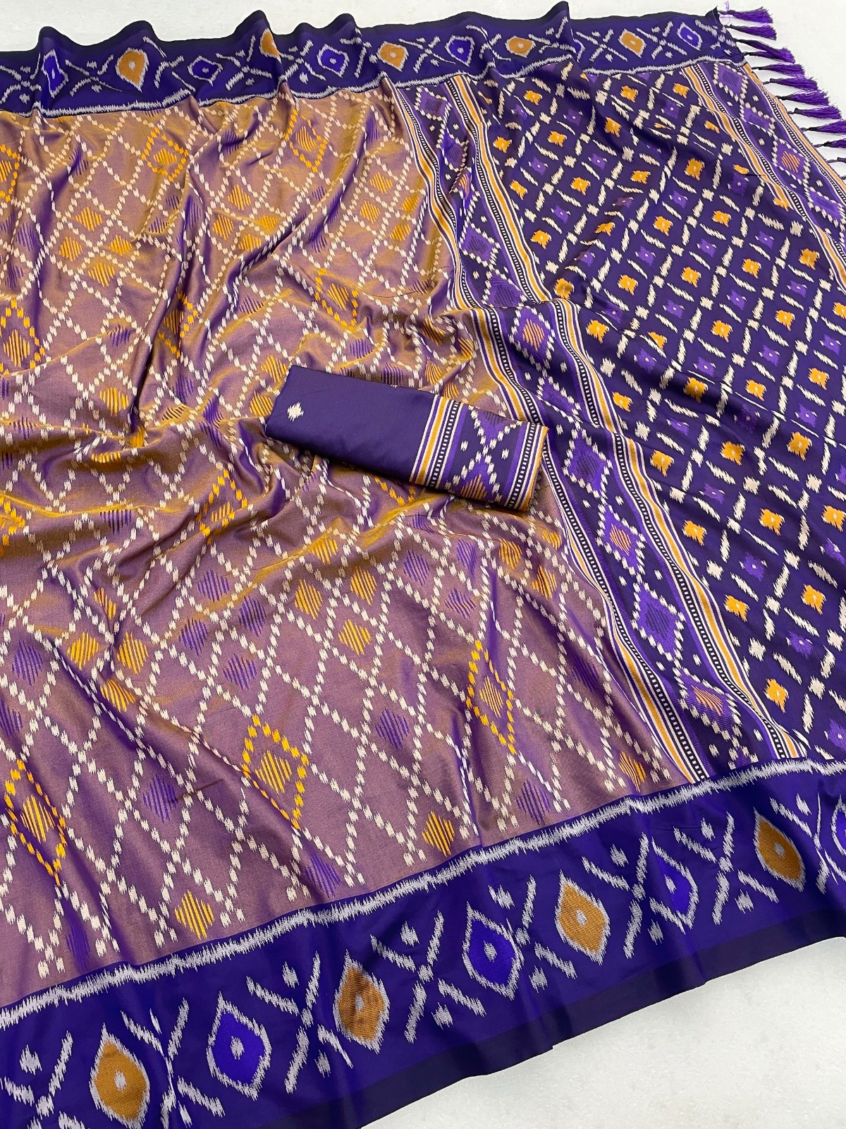 silk weaving